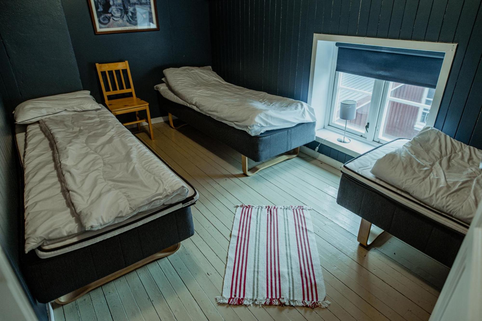 Kraemmervika Havn Ballstad Ruang foto